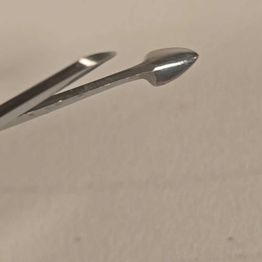 Stainless Steel Bandage Scissors 5-1/2